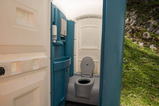 Best Porta potty rental near me  in Midland Park, NJ
